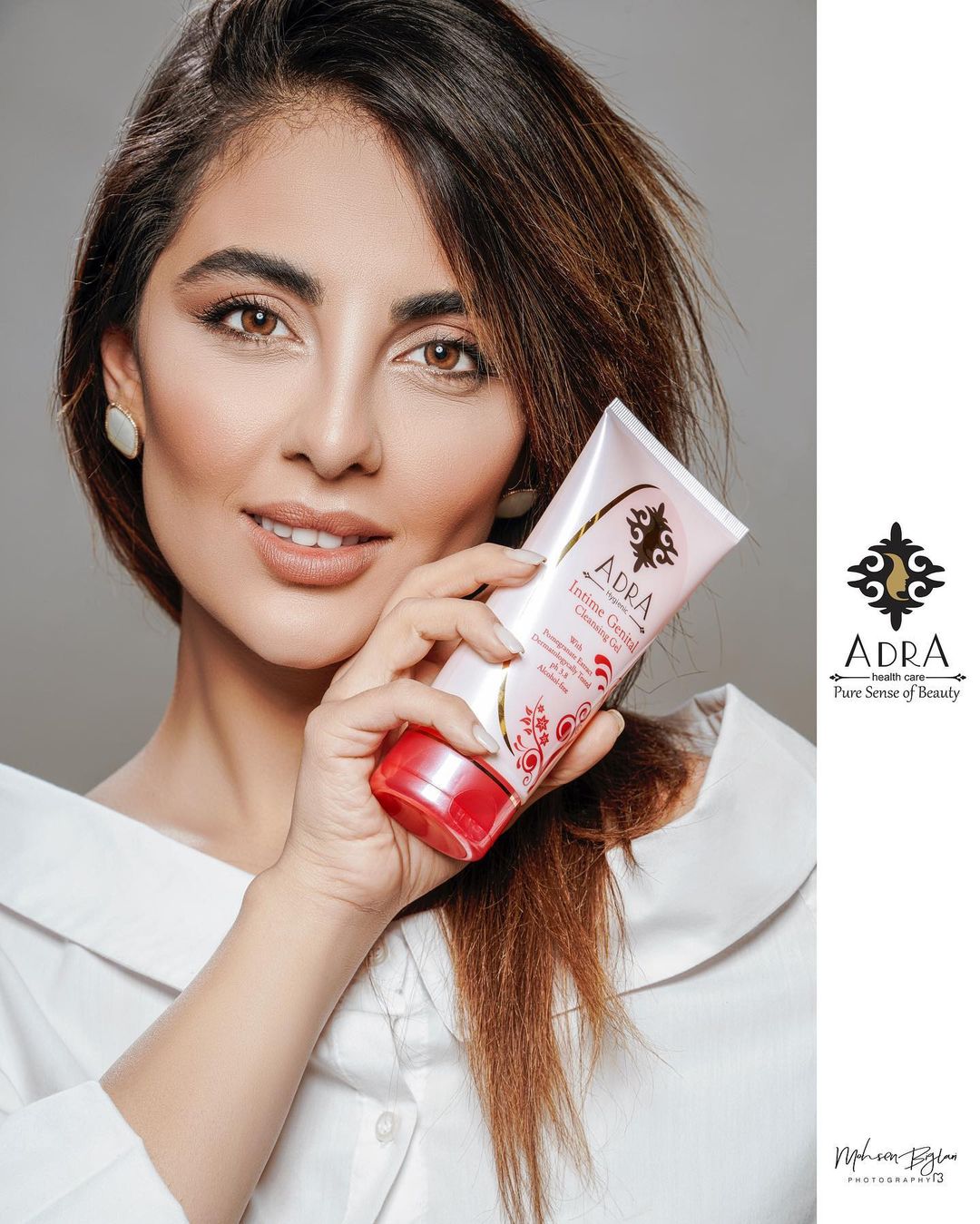 ژل بهداشتی بانوان آدرا حاوی عصاره انار