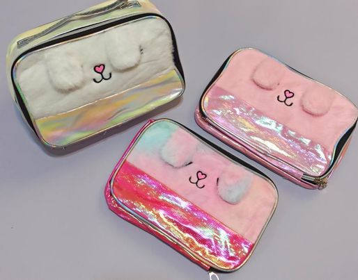 کیف پشمالو هولوگرامی