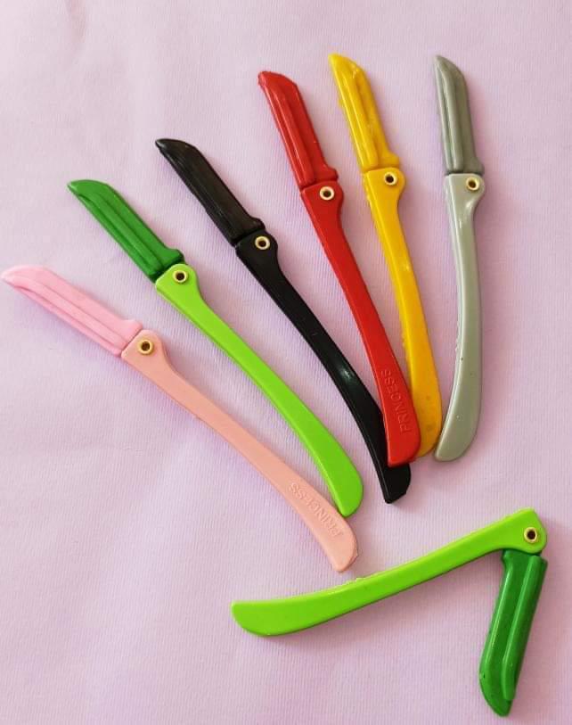 دسته تیغ ابرو پلاستیکی